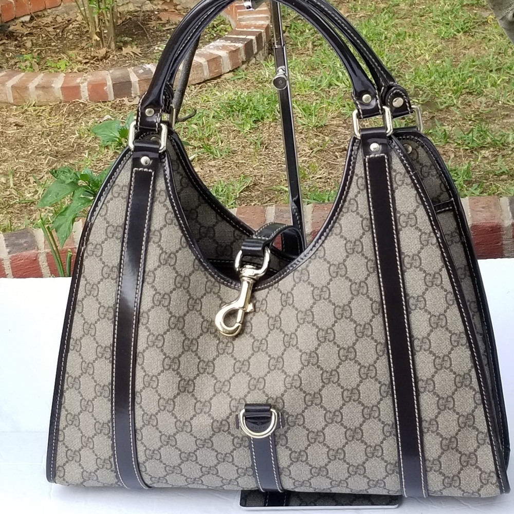 Gucci GG Supreme Vintage Bardot Hobo Shoulder Bag - Picture 8 of 16